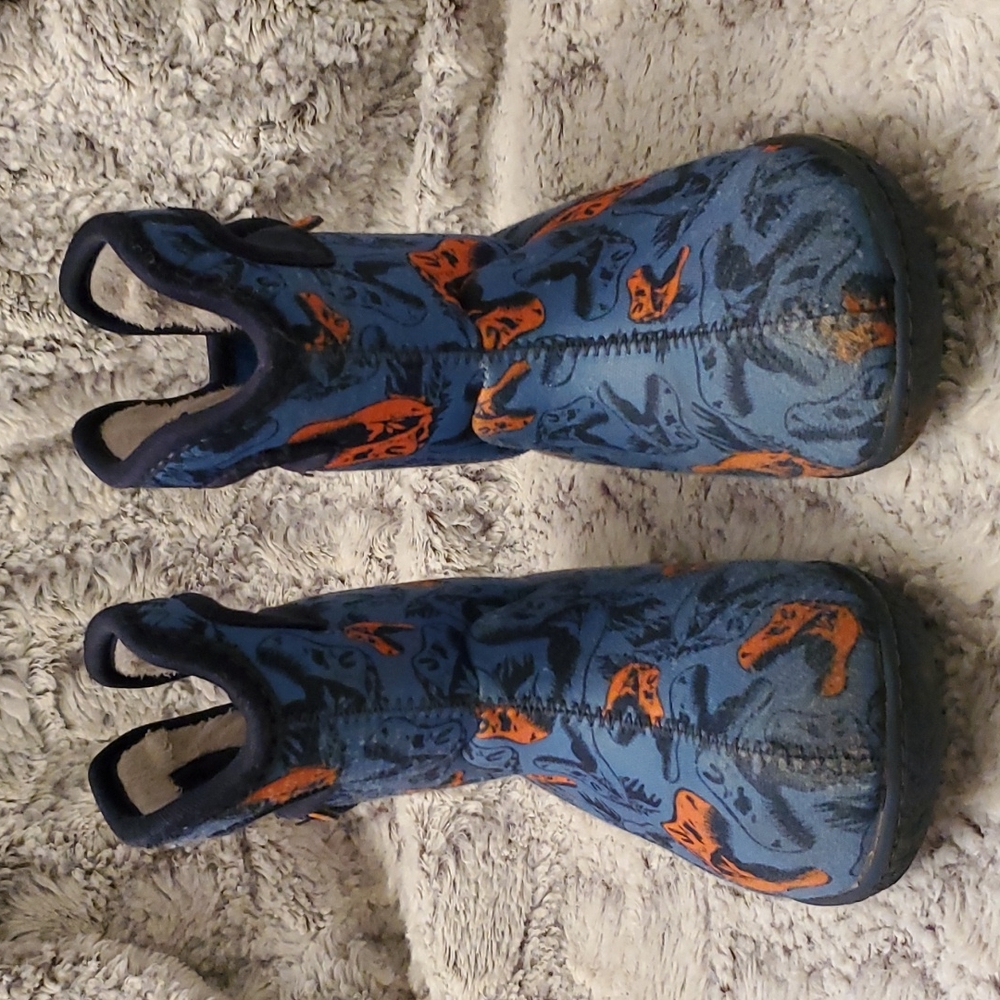 🔖💥SALE💥 BOGS - Blue/Orange Dino - Sz 9
